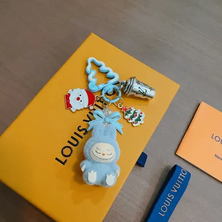 スーパーコピー ルイヴィトン キーホルダー