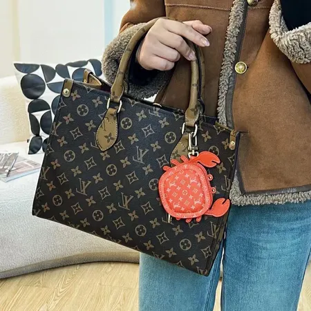 スーパーコピー ルイヴィトン キーホルダー