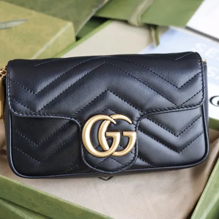 スーパーコピー グッチ キーホルダー