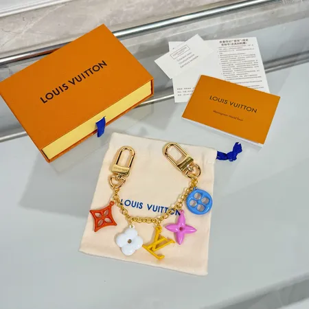 スーパーコピー ルイヴィトン キーホルダー