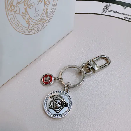 スーパーコピー プラダ キーホルダー