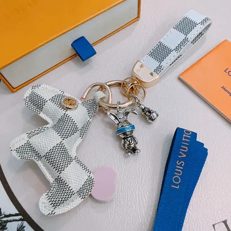 スーパーコピー ルイヴィトン キーホルダー