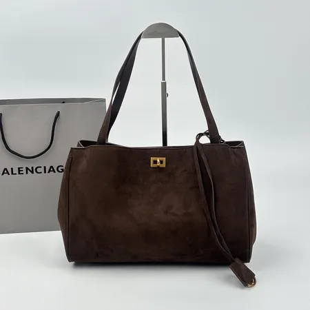 スーパーコピー バレンシアガ キーホルダー