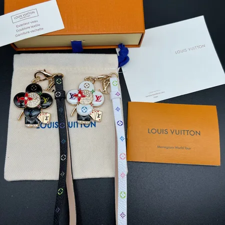 スーパーコピー ルイヴィトン キーホルダー