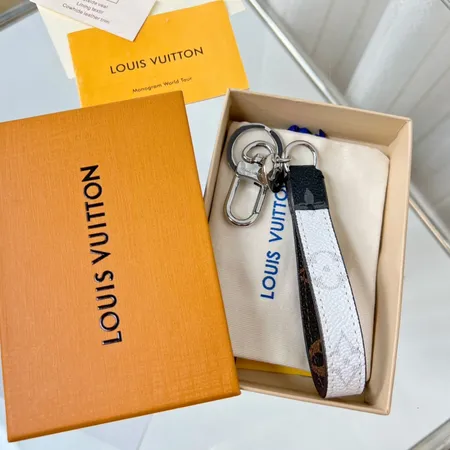スーパーコピー ルイヴィトン キーホルダー