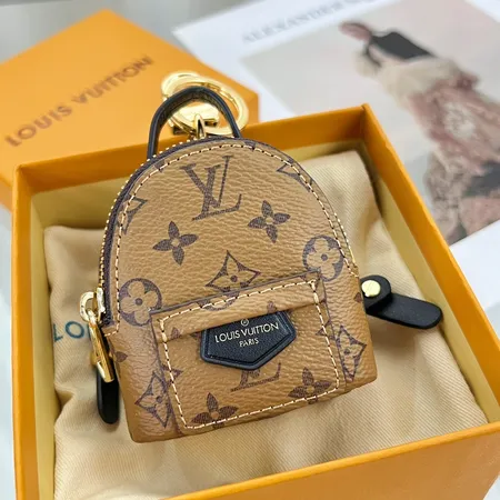 スーパーコピー ルイヴィトン キーホルダー