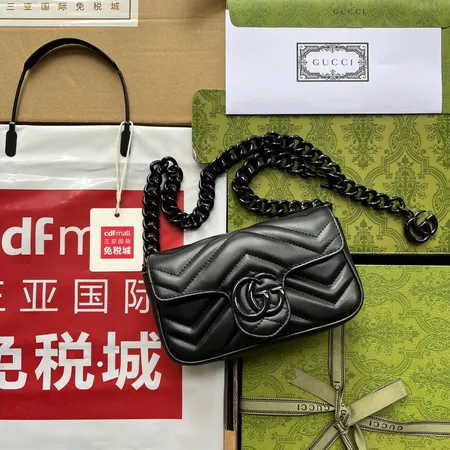 スーパーコピー ルイヴィトン キーホルダー