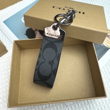  スーパーコピー ヴェルサーチ キーホルダー