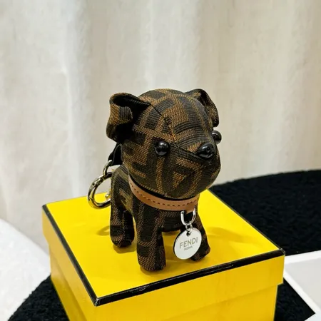 スーパーコピー フェンディ キーホルダー