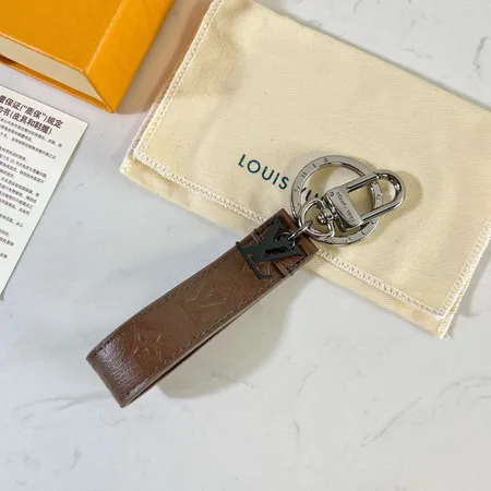 スーパーコピー ルイヴィトン キーホルダー