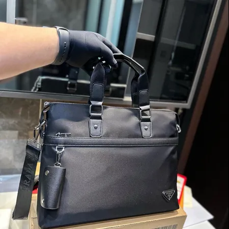 スーパーコピー プラダ キーホルダー