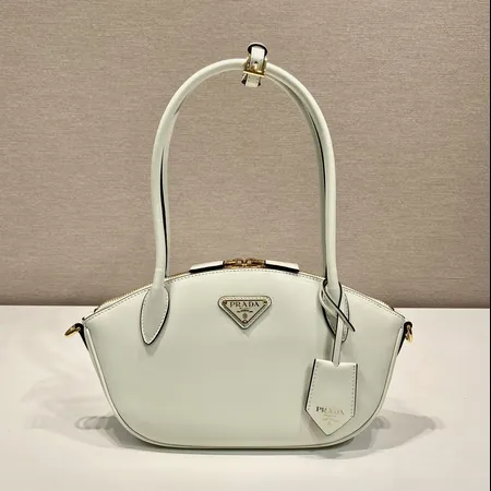 スーパーコピー プラダ キーホルダー