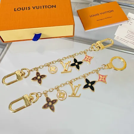 スーパーコピー ルイヴィトン キーホルダー