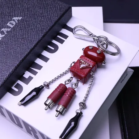 スーパーコピー プラダ キーホルダー