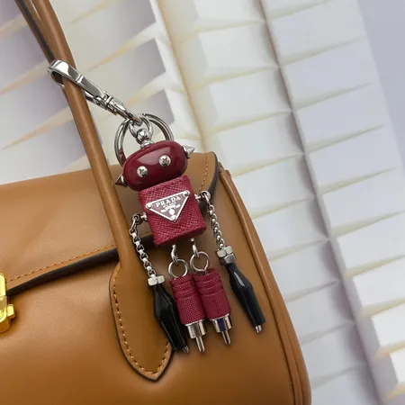 スーパーコピー プラダ キーホルダー