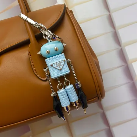 スーパーコピー プラダ キーホルダー