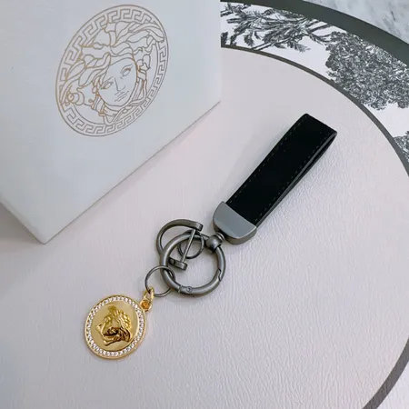 スーパーコピー プラダ キーホルダー