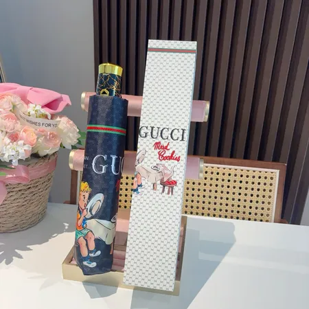 スーパーコピー グッチ 傘