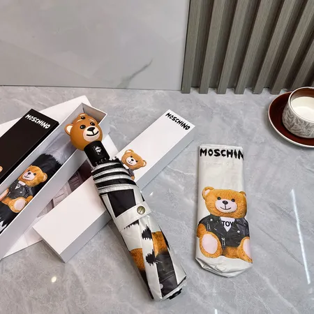 スーパーコピー カウズ 傘