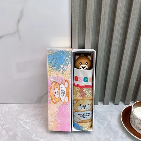 スーパーコピー カウズ 傘