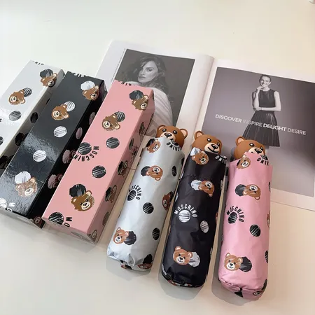 スーパーコピー カウズ 傘