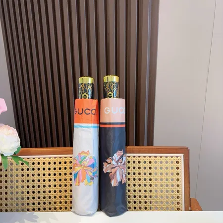 スーパーコピー グッチ 傘