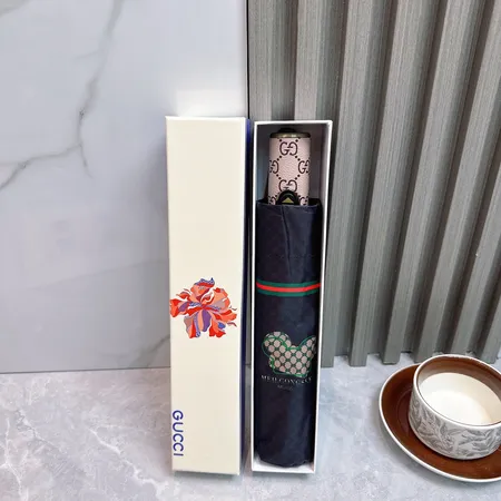 スーパーコピー グッチ 傘