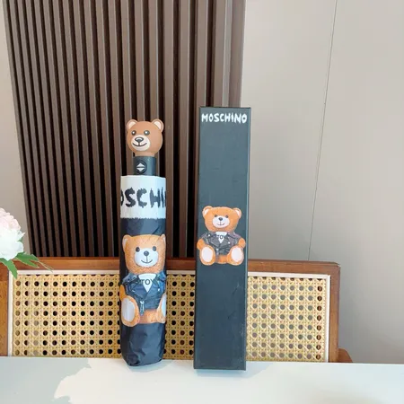 スーパーコピー カウズ 傘