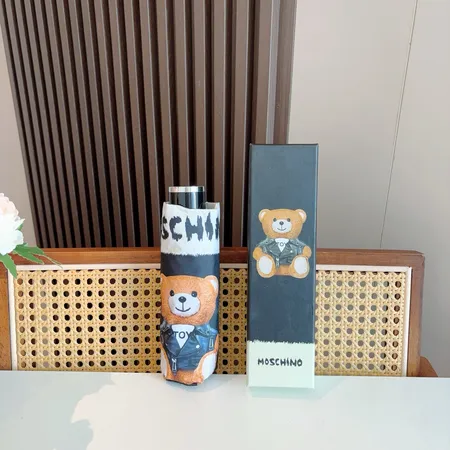 スーパーコピー カウズ 傘