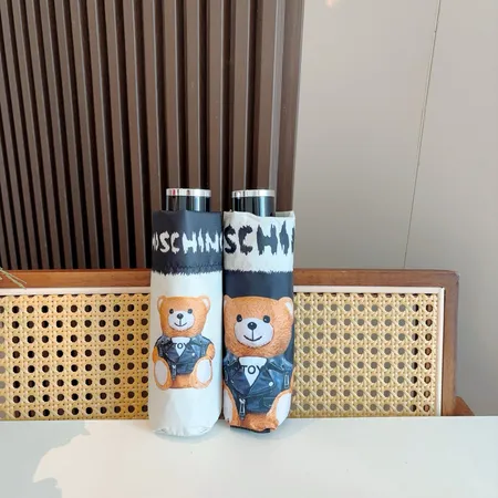 スーパーコピー カウズ 傘