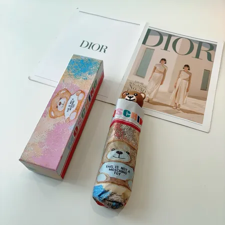 スーパーコピー モスキーノ 傘