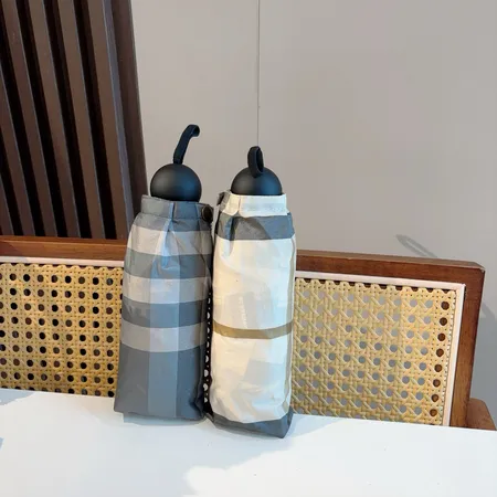 スーパーコピー バレンシアガ 傘