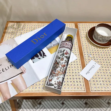 スーパーコピー グッチ 傘