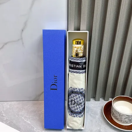 スーパーコピー グッチ 傘