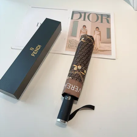 スーパーコピー フェンディ 傘