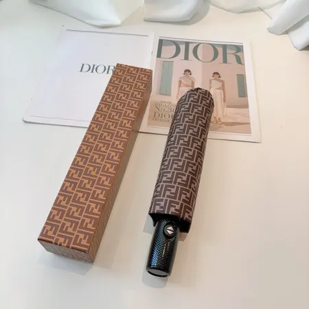 スーパーコピー フェンディ 傘