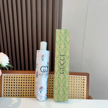 スーパーコピー グッチ 傘