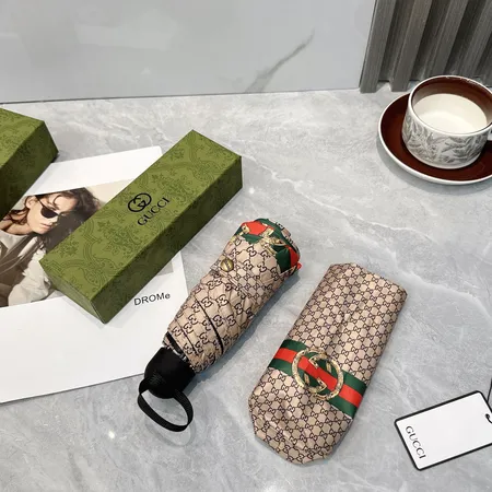 スーパーコピー グッチ 傘