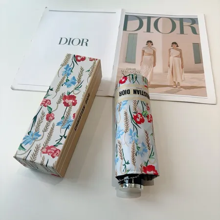 スーパーコピー グッチ 傘