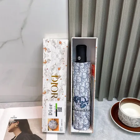 スーパーコピー グッチ 傘