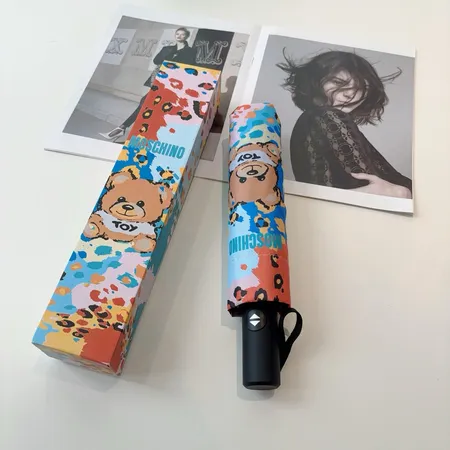 スーパーコピー モスキーノ 傘