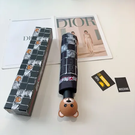 スーパーコピー モスキーノ 傘