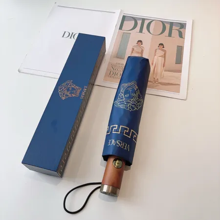  スーパーコピー ヴェルサーチ 傘