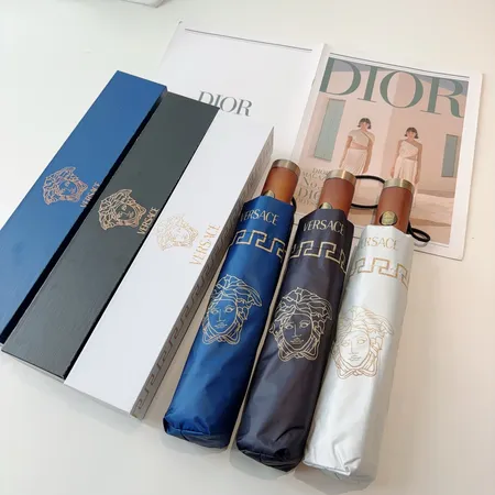  スーパーコピー ヴェルサーチ 傘