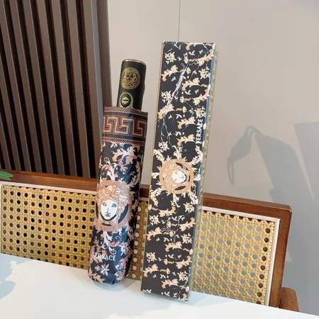 スーパーコピー ヴェルサーチ 傘