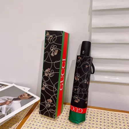 スーパーコピー グッチ 傘