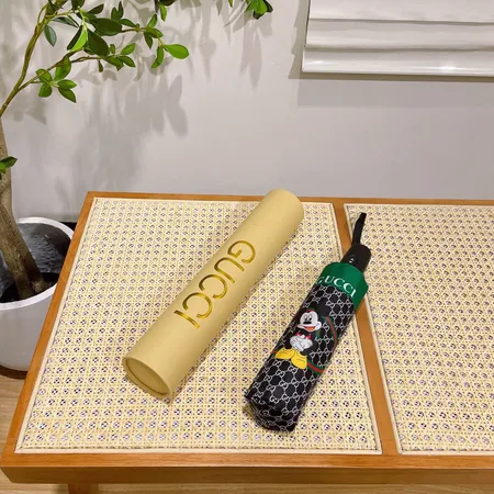 スーパーコピー グッチ 傘