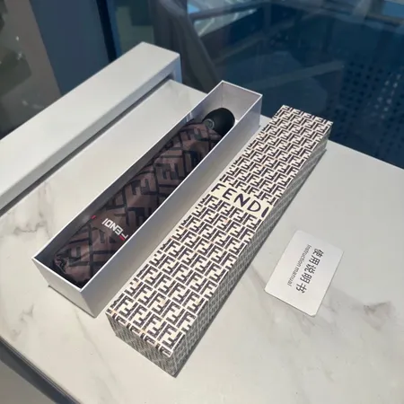 スーパーコピー フェンディ 傘