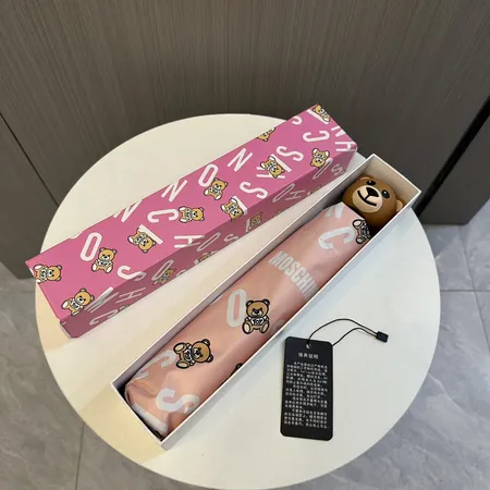 スーパーコピー カウズ 傘