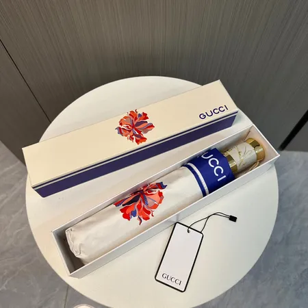 スーパーコピー グッチ 傘